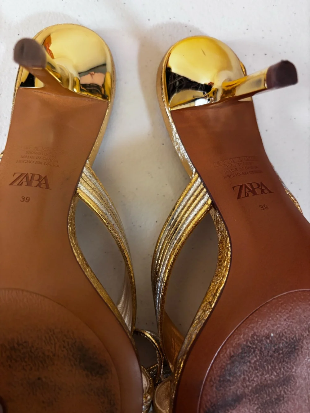 Zara gold metallic bow heeled sandals - Picture 9 of 12